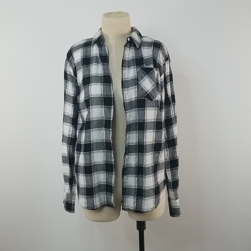 A new day black and white button down